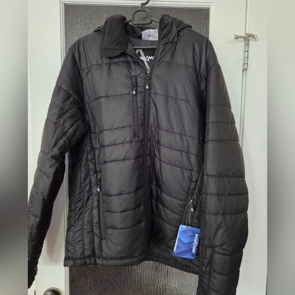 NWT Men's Large Avalanche Black Puffer Jacket